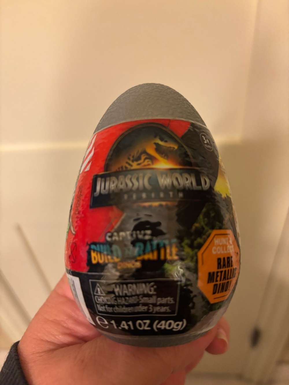 Metallic Dino Egg -Surprise Toy